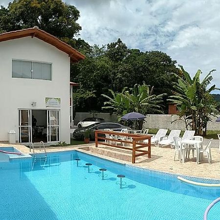 Pousada Recanto Das Margaridas Boicucanga Luaran gambar
